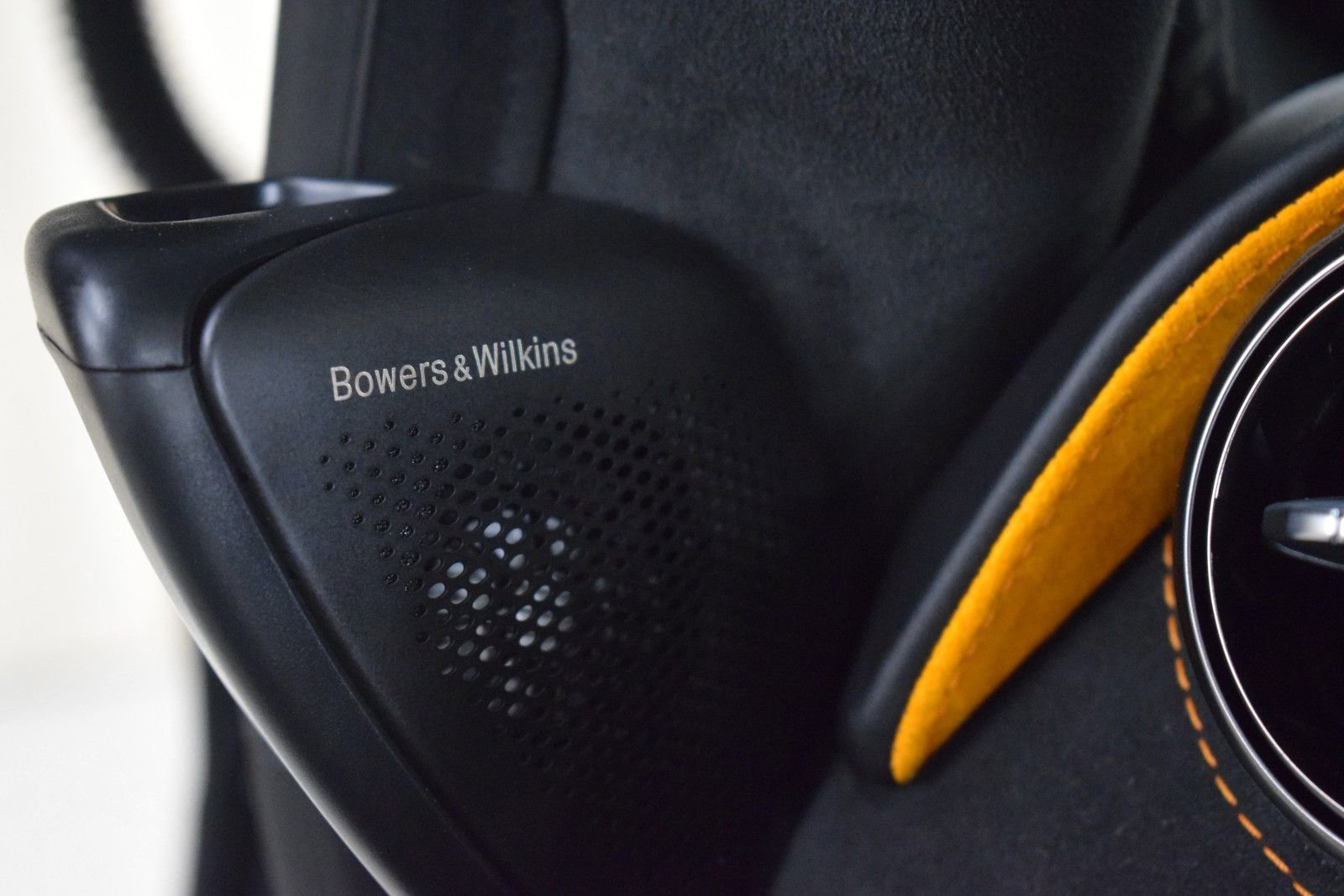 New 2026 McLaren 750S image 38