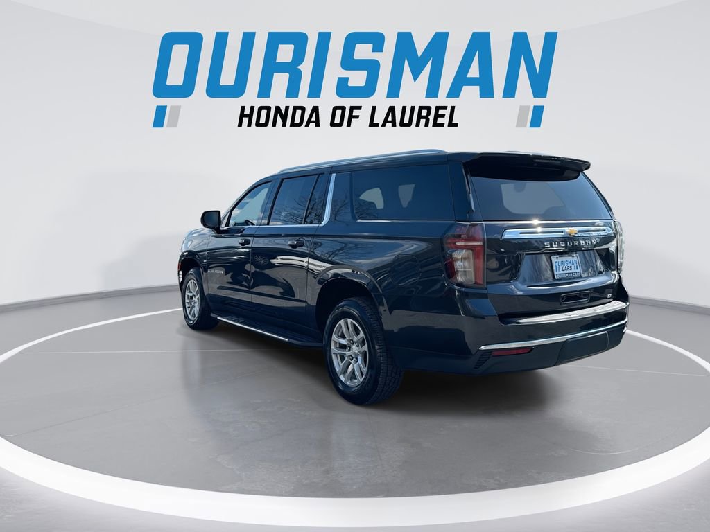 Used 2023 Chevrolet Suburban LT image 6