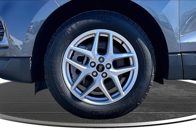 Used 2023 Ford Edge SEL image 33