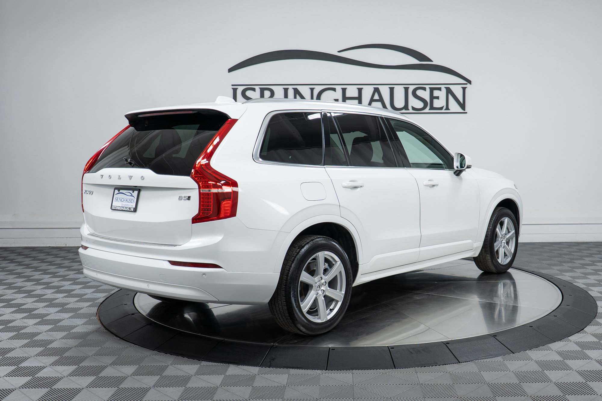 Used 2023 Volvo XC90 B5 Core w/ Protection Package Premier image 5