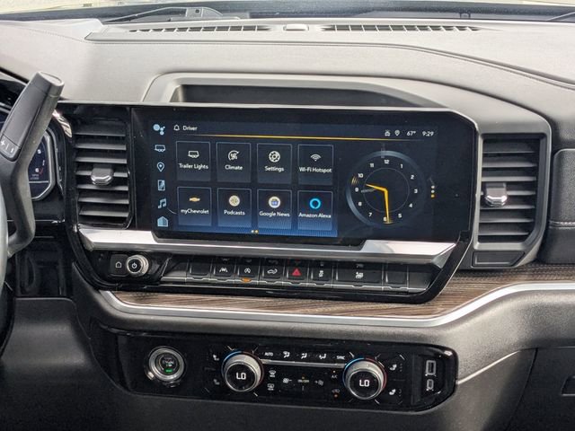 Used 2023 Chevrolet Silverado 1500 LT AWD/4WD image 14