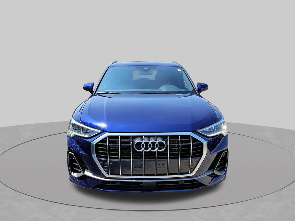 Used 2025 Audi Q3 2.0T Premium AWD/4WD image 4