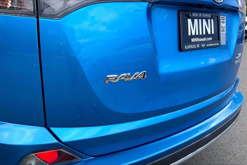 Used 2017 Toyota RAV4 XLE w/ Carpet Mat Package AWD/4WD image 8