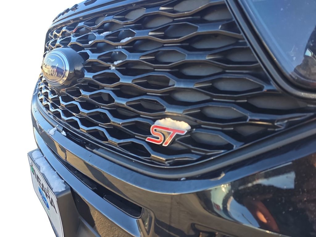 Used 2023 Ford Explorer ST w/ Equipment Group 401A image 24