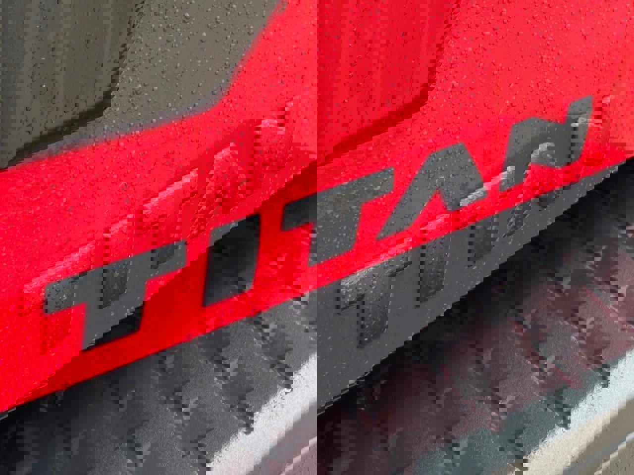 Used 2021 Nissan Titan PRO-4X w/ Pro-4x Convenience Package image 10