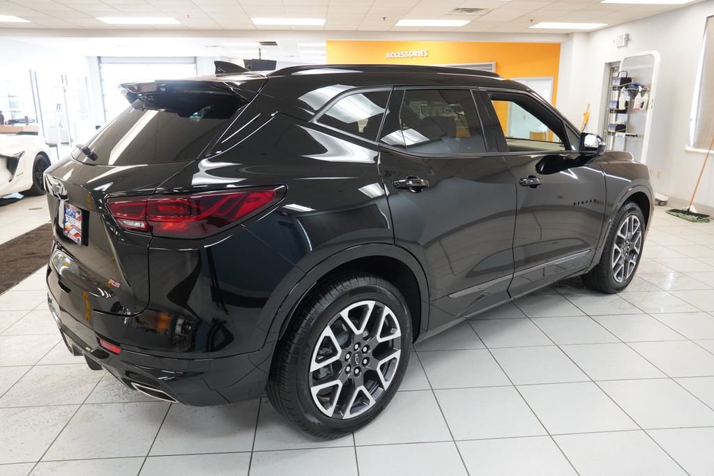 Used 2025 Chevrolet Blazer RS w/ LPO, Floor Liner Package AWD/4WD image 15