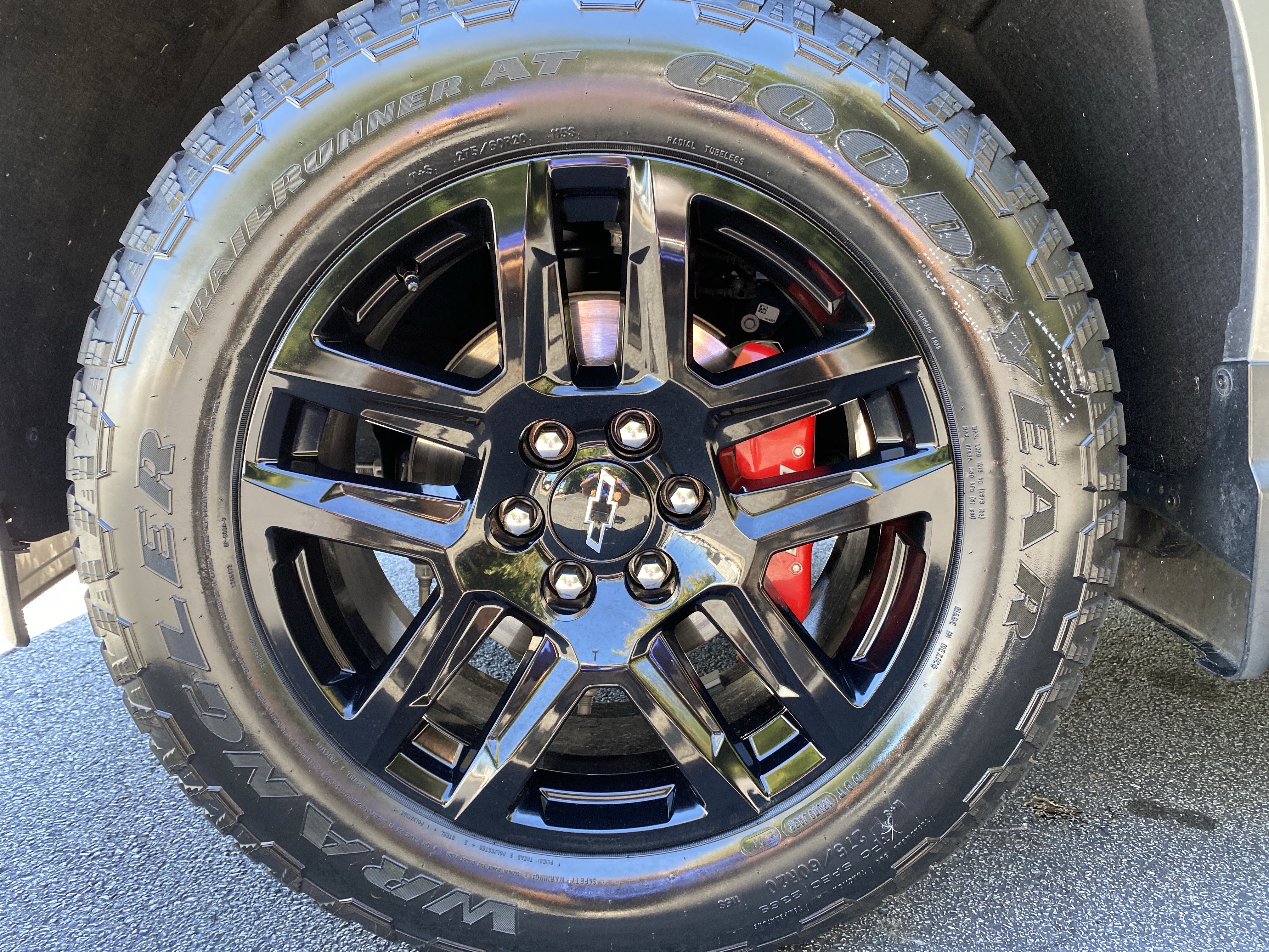 Used 2024 Chevrolet Silverado 1500 LT w/ Convenience Package II RWD image 41