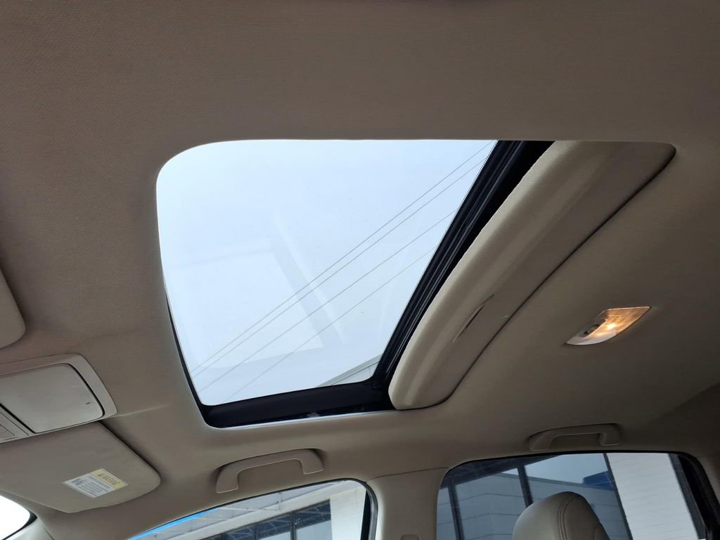 Used 2015 Honda CR-V Touring image 11