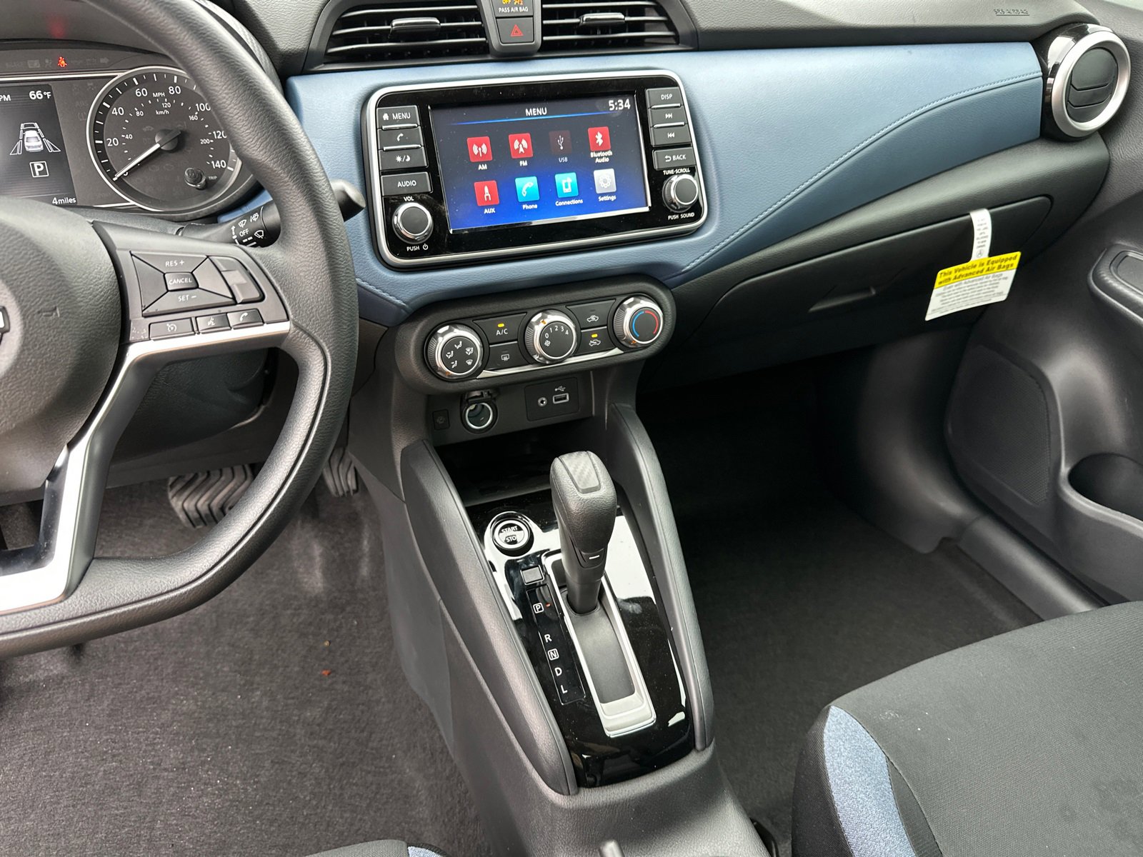 New 2025 Nissan Versa SV w/ Trunk Package image 28