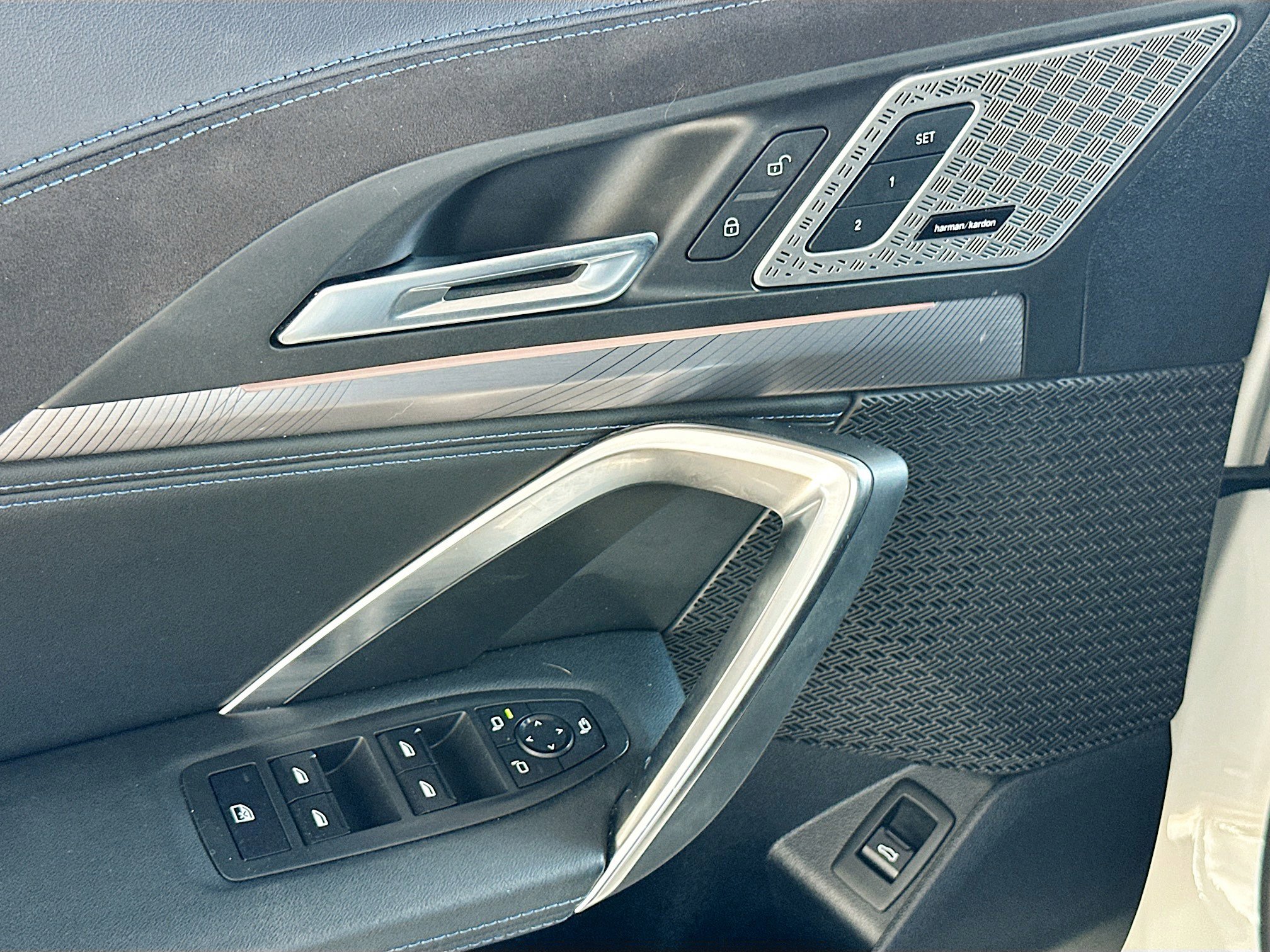 Used 2024 BMW X2 M35i image 17