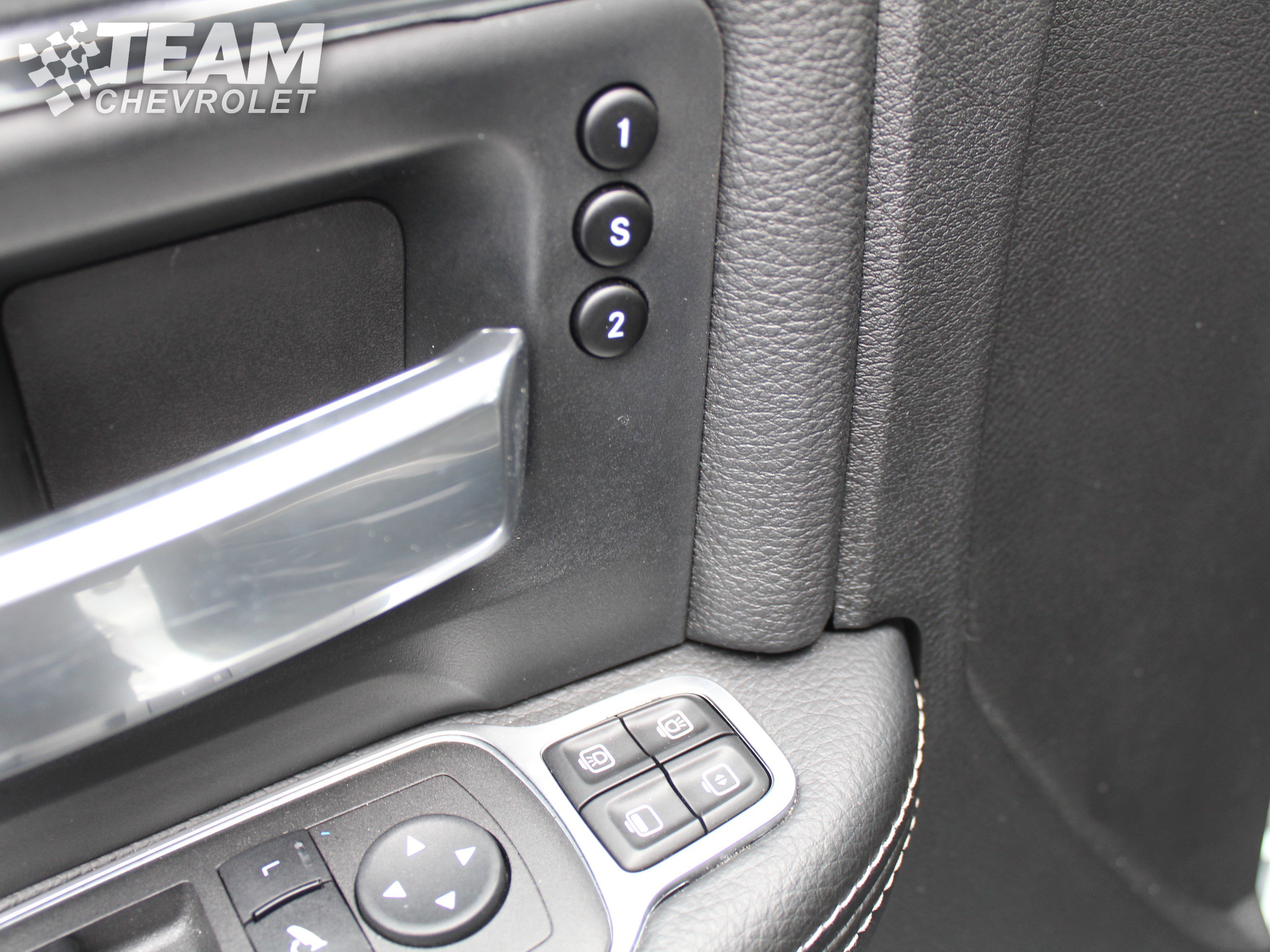 Used 2024 RAM 3500 Laramie w/ Night Edition image 11