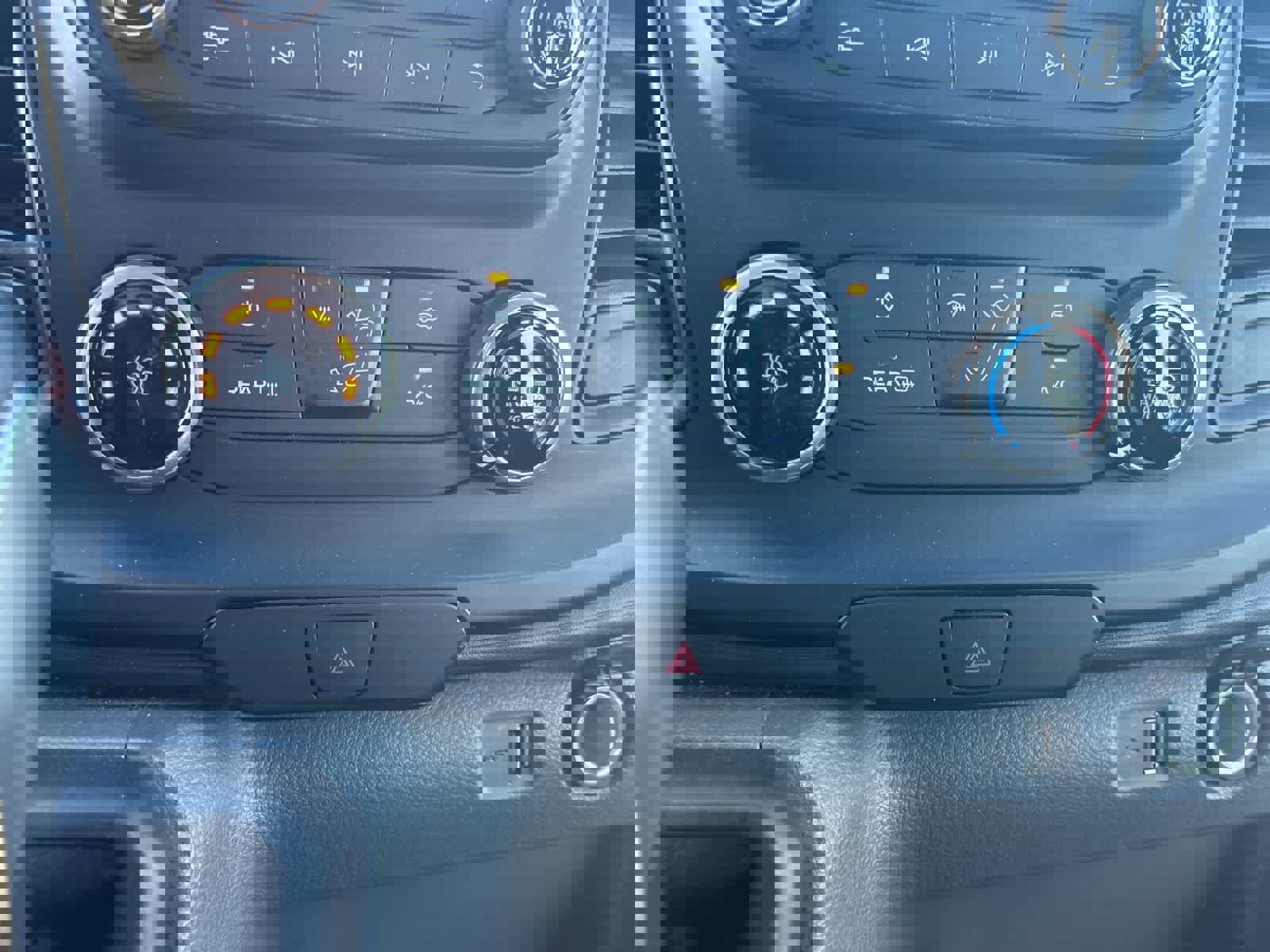 Used 2024 Ford Transit 250 Low Roof w/ Exterior Upgrade Package image 42