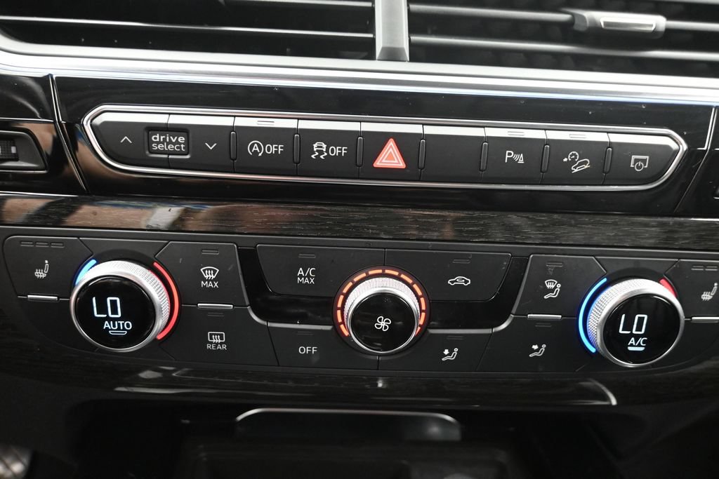 Used 2019 Audi Q7 3.0T Premium Plus AWD/4WD image 21