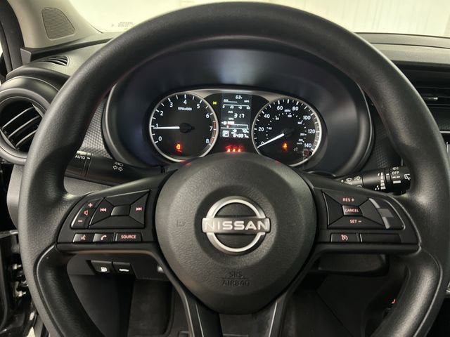 Used 2024 Nissan Kicks S FWD image 11
