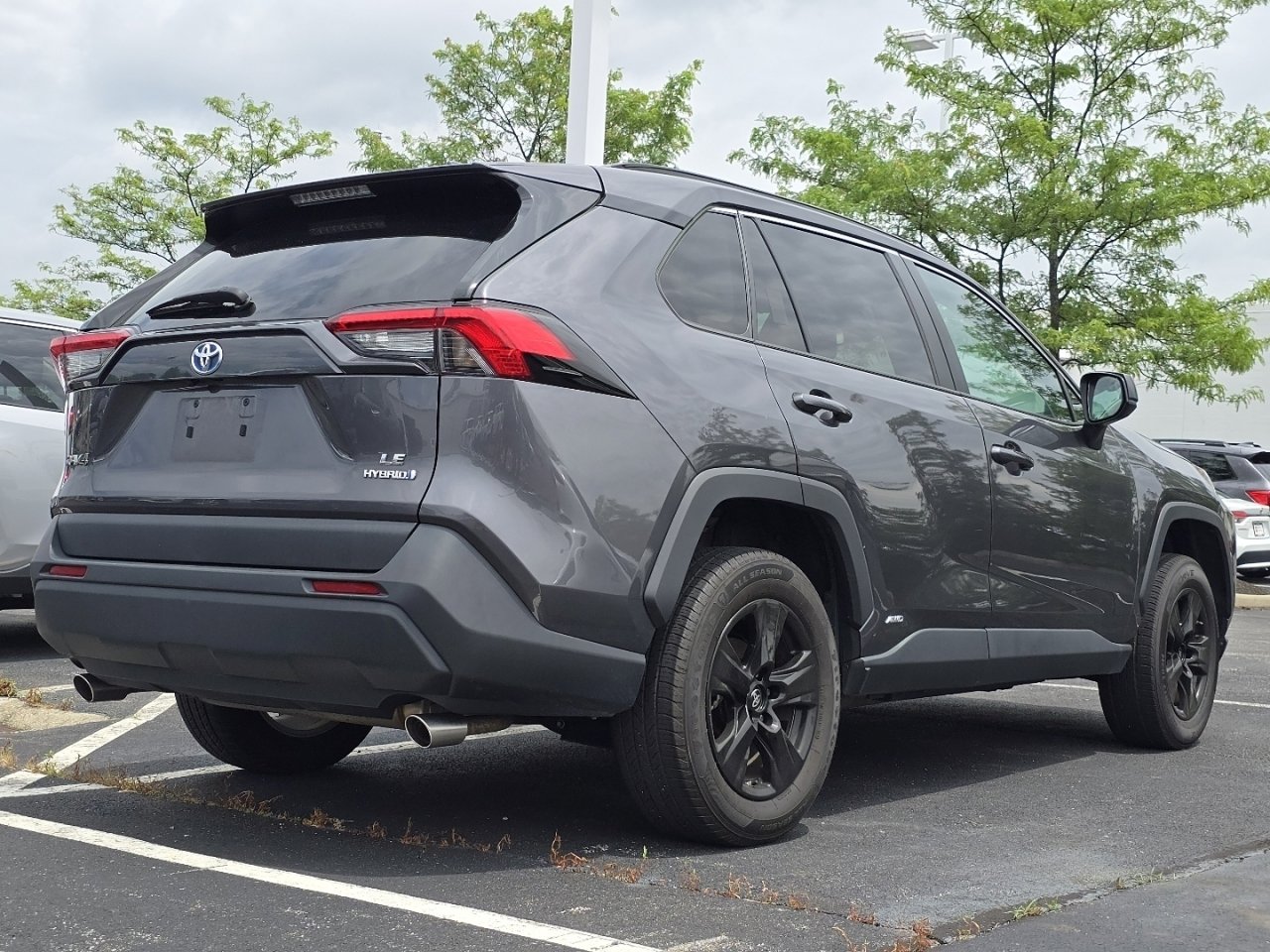 Used 2022 Toyota RAV4 LE AWD/4WD image 7
