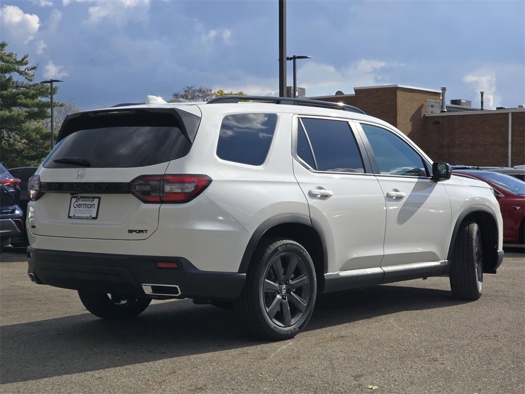 New 2025 Honda Pilot Sport image 16
