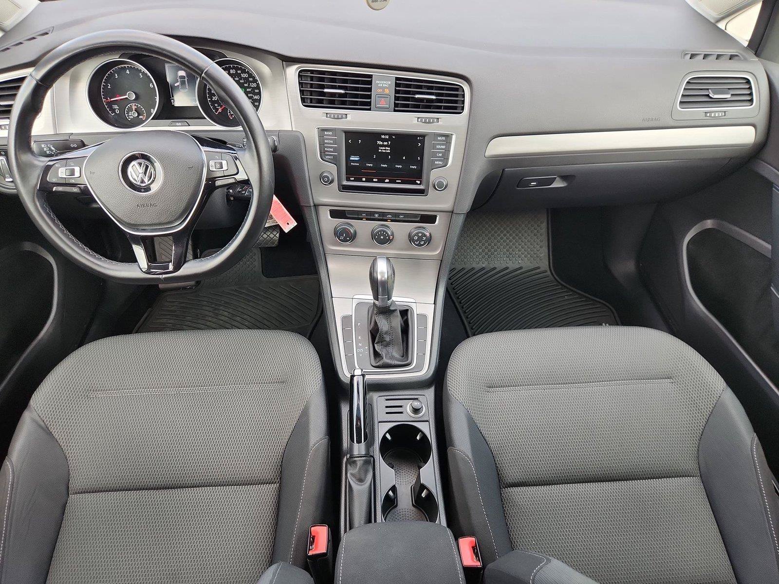 Used 2016 Volkswagen Golf S FWD image 19
