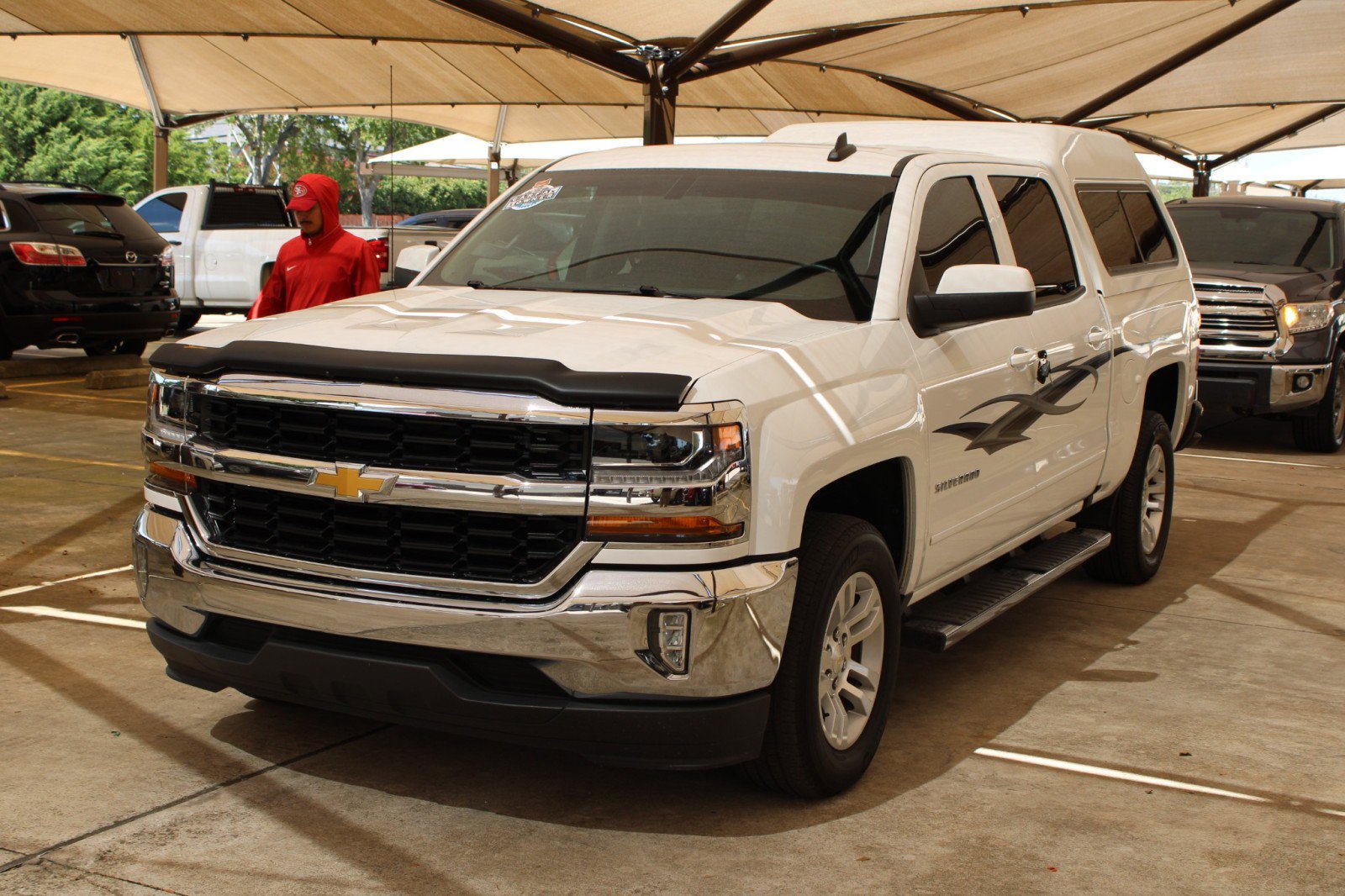 Used 2018 Chevrolet Silverado 1500 LT w/ All Star Edition image 3