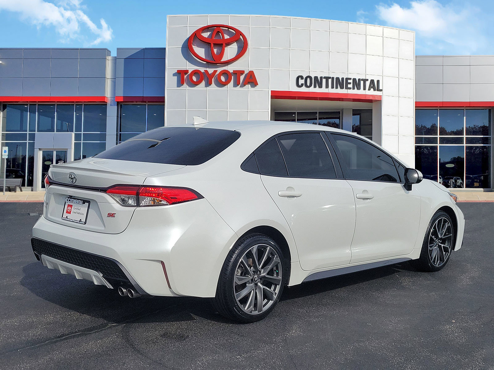 Certified 2022 Toyota Corolla SE image 5