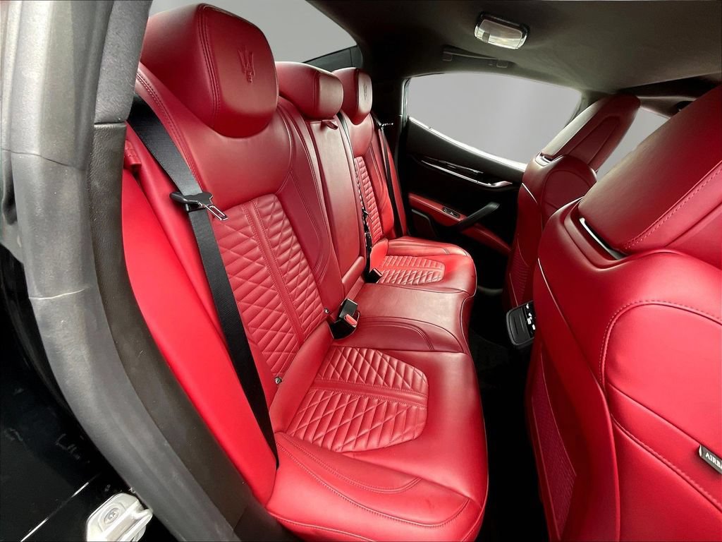 Used 2021 Maserati Ghibli Trofeo RWD image 24