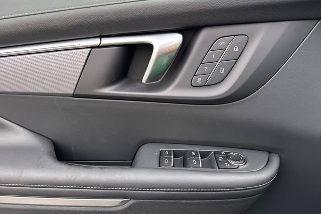 New 2026 Buick Enclave Sport Touring w/ Power Package image 11