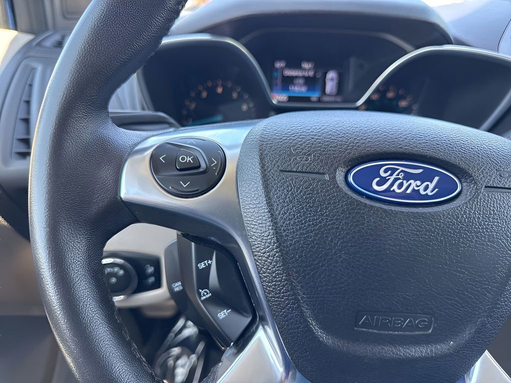 Used 2017 Ford Transit Connect Titanium FWD image 12