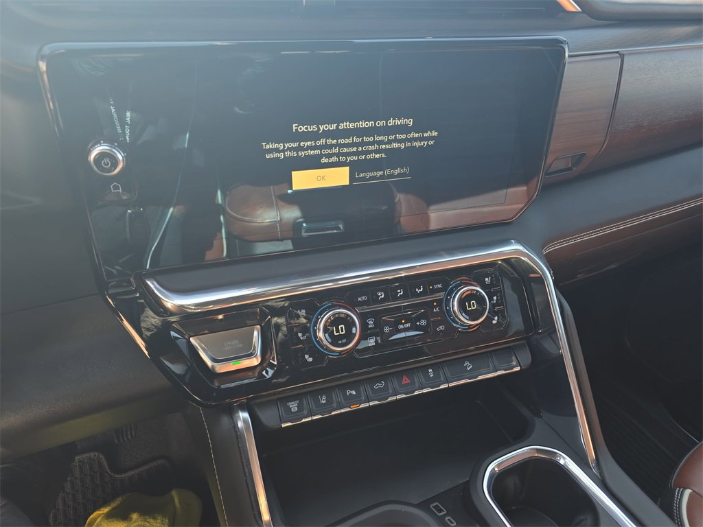 Used 2024 GMC Sierra 2500 Denali Ultimate w/ Max Trailering Package image 20