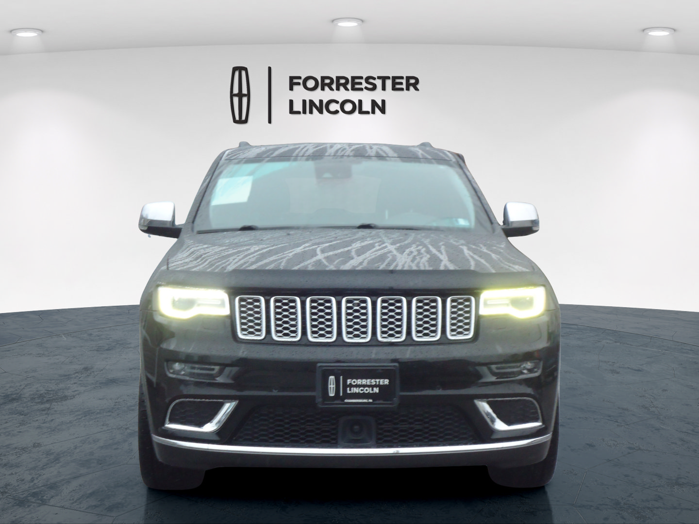 Used 2017 Jeep Grand Cherokee Summit AWD/4WD image 8