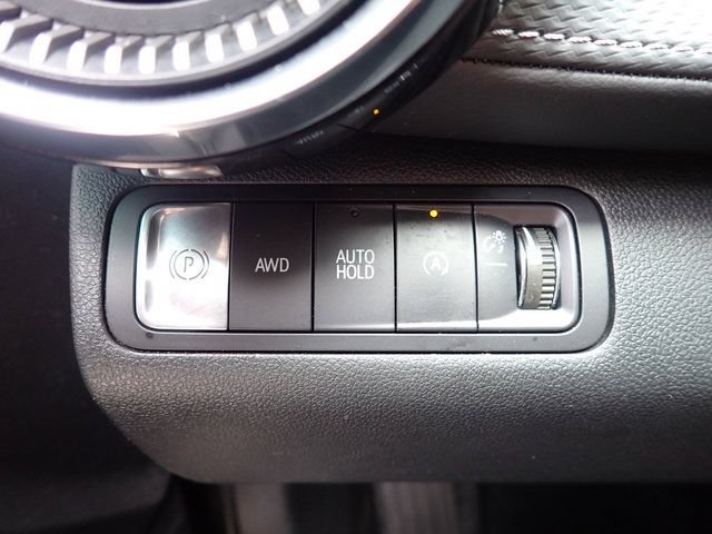 Used 2025 Chevrolet Equinox LT AWD/4WD image 22