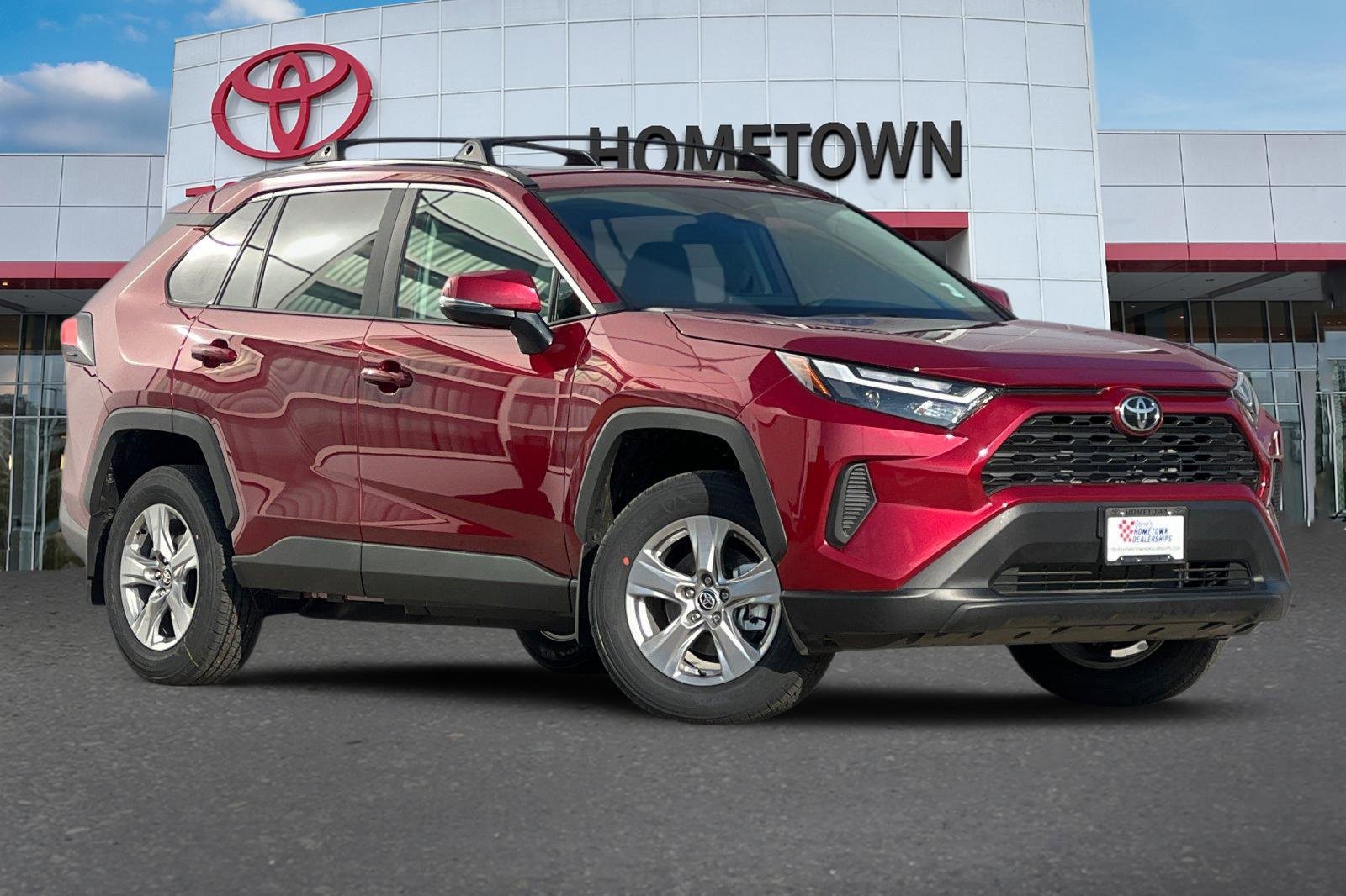 New 2025 Toyota RAV4 XLE w/ Convenience Package image 2