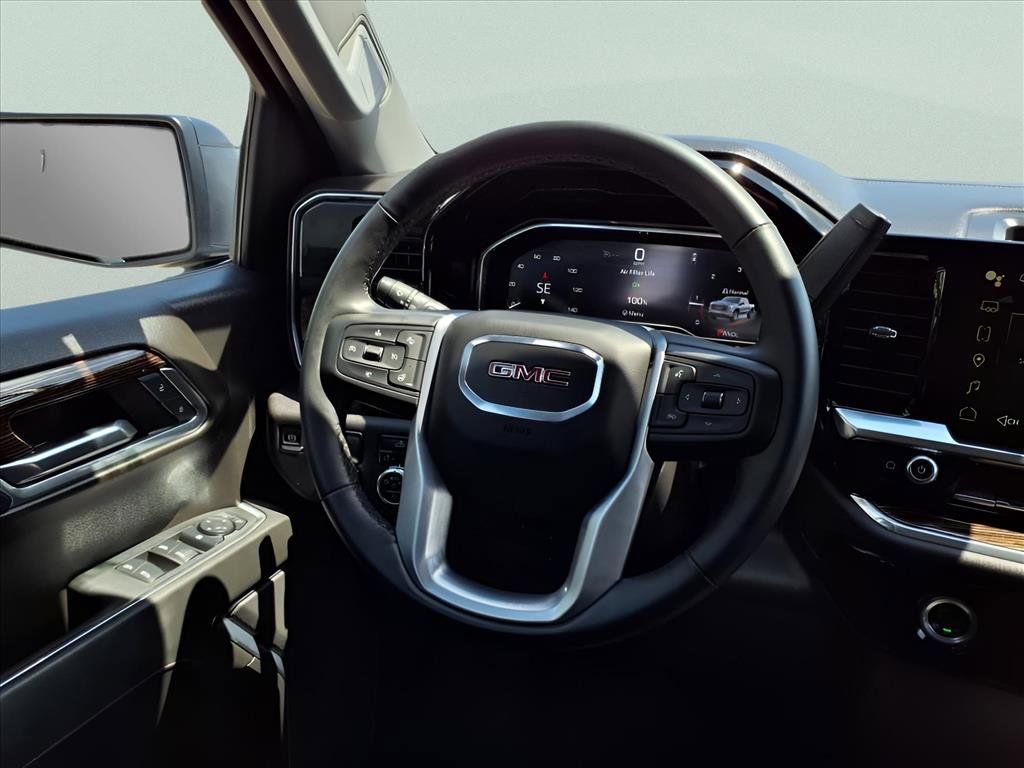 Used 2024 GMC Sierra 1500 Elevation image 13