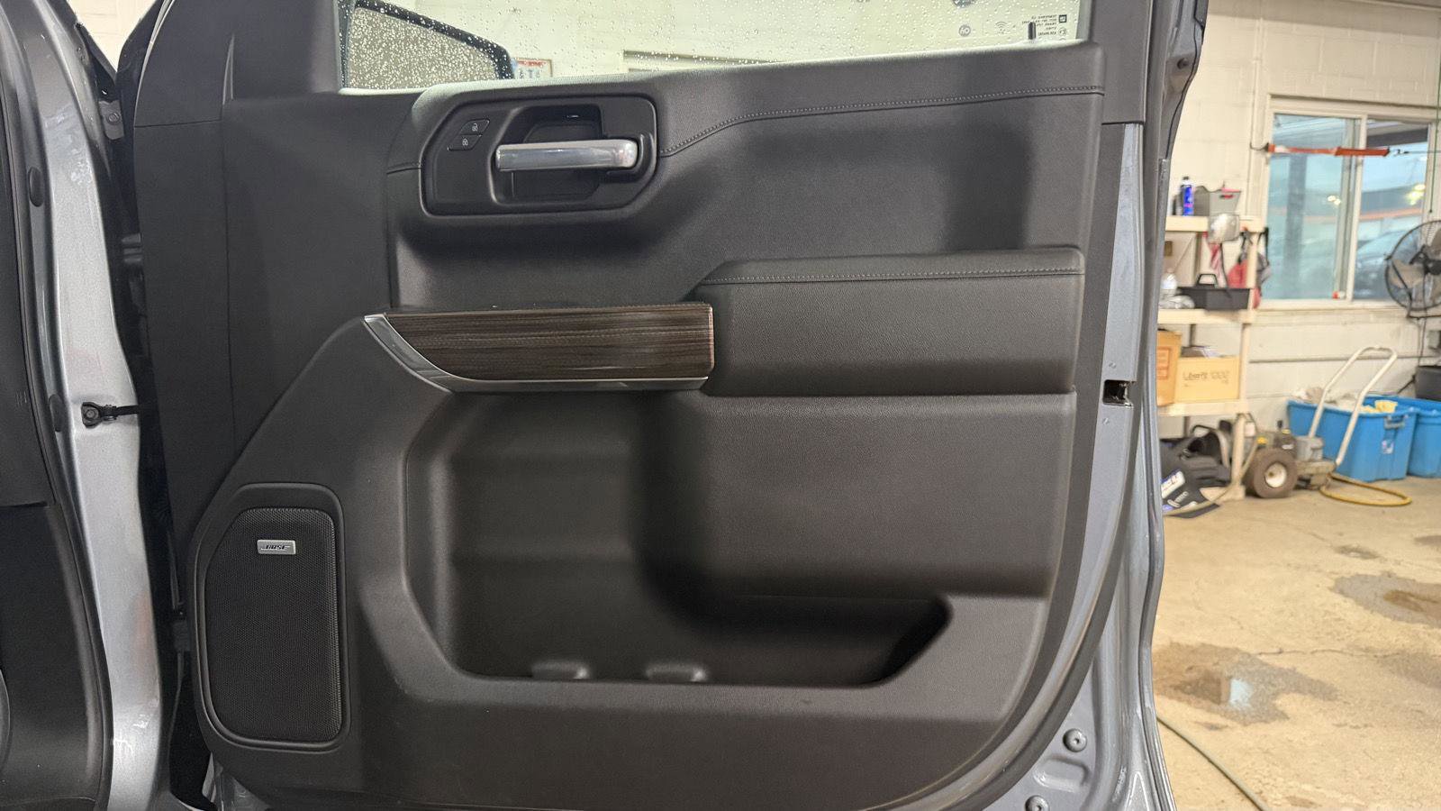 Used 2021 Chevrolet Silverado 1500 LT Trail Boss w/ Convenience Package II image 25