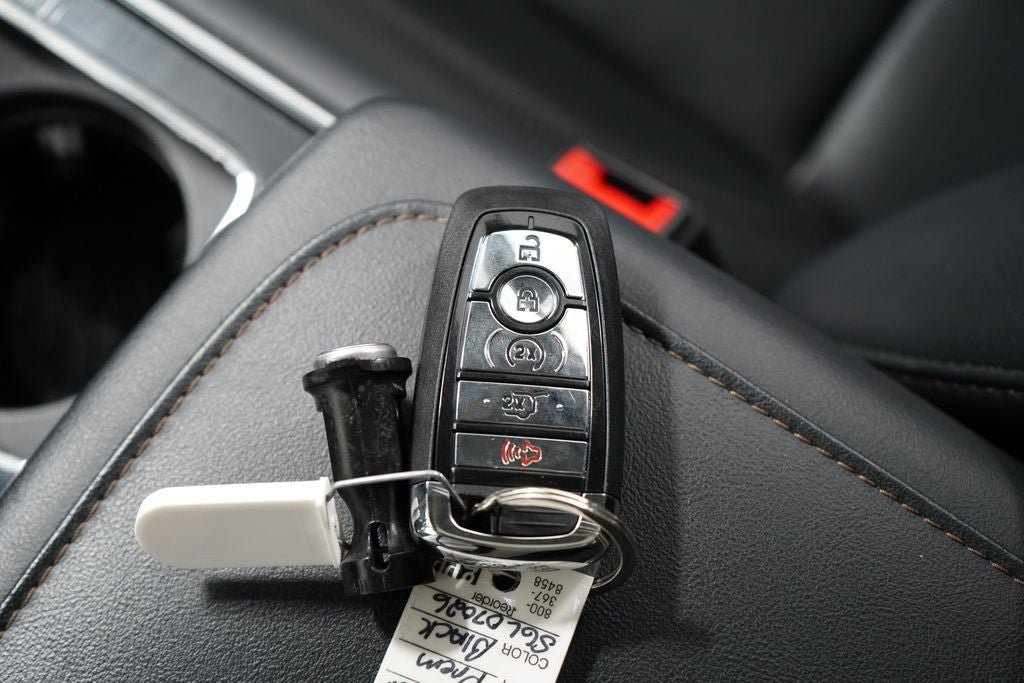 Used 2025 Lincoln Aviator AWD image 21