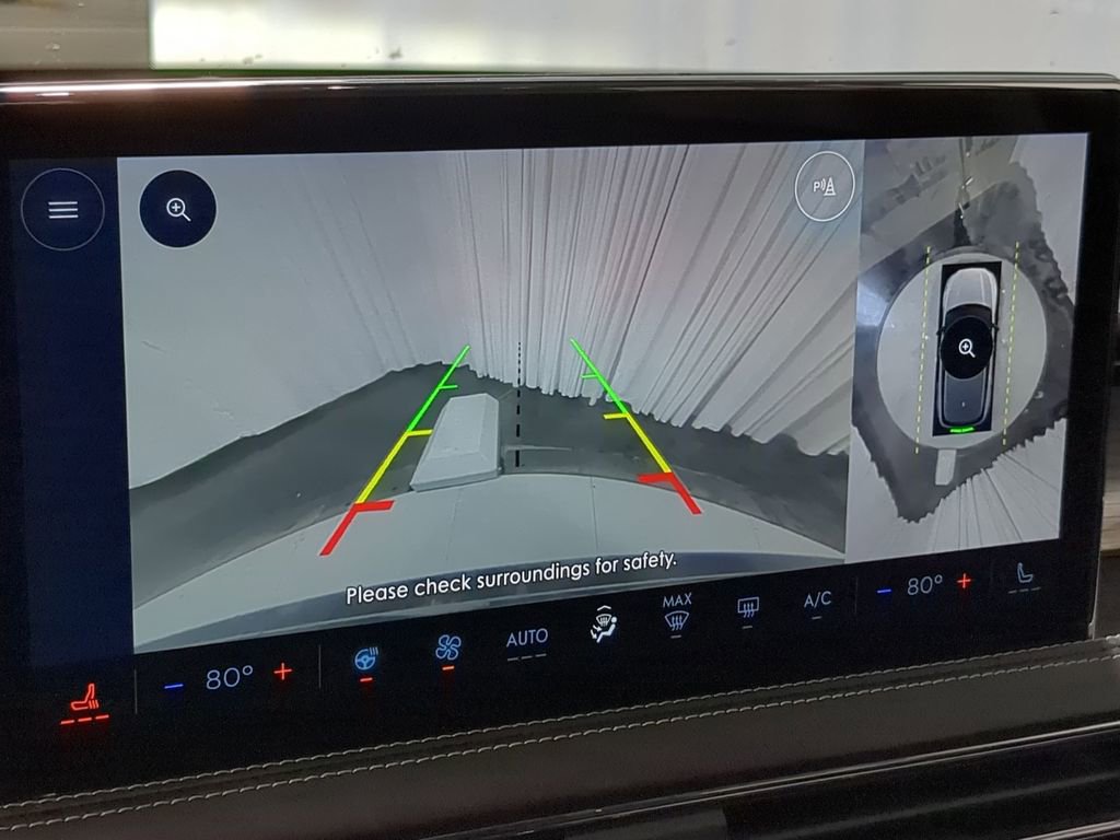 Used 2023 Lincoln Corsair AWD w/ Equipment Group 101A image 44