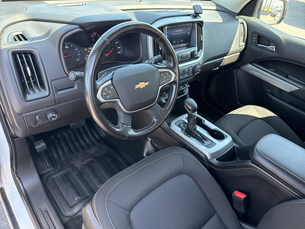 Used 2022 Chevrolet Colorado LT w/ Fleet Safety Package RWD image 11
