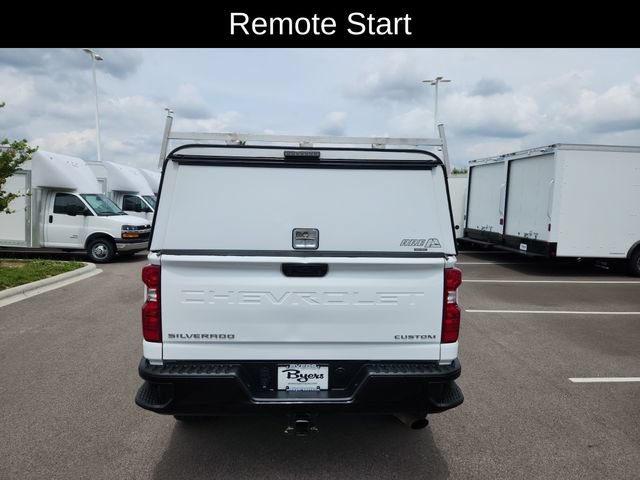 Used 2023 Chevrolet Silverado 2500 Custom w/ Custom Convenience Package AWD/4WD image 8