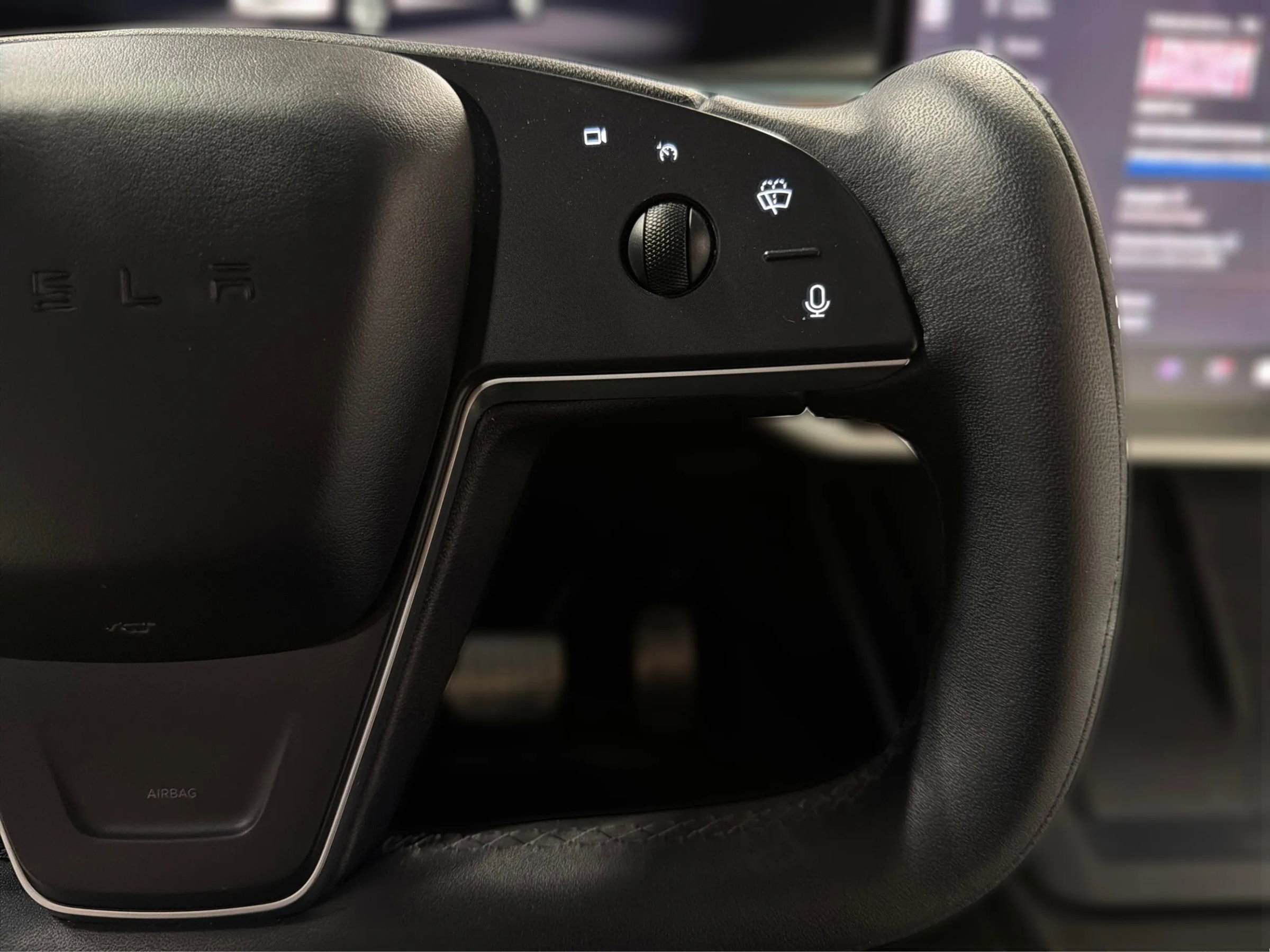 Used 2022 Tesla Model X Plaid image 33