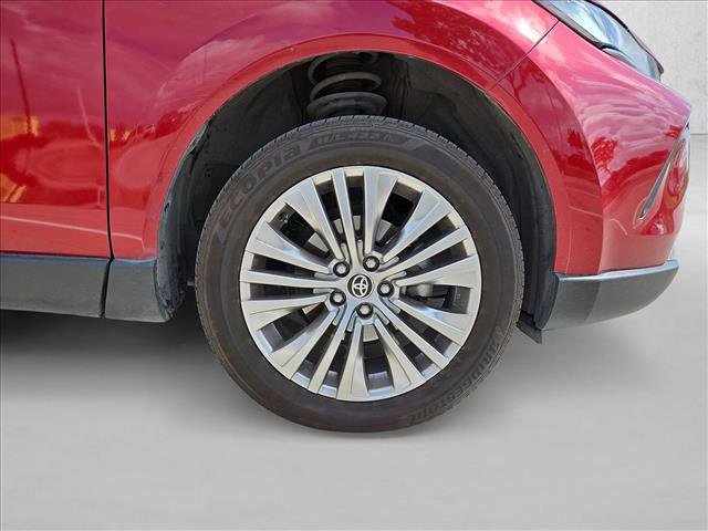 Certified 2024 Toyota Venza Limited image 24