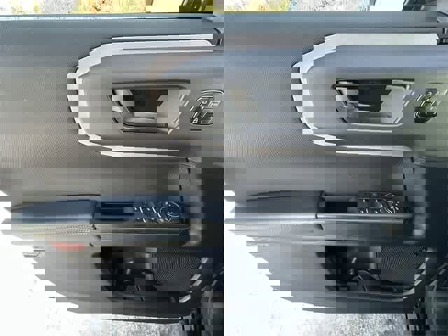 Used 2023 Ford Bronco Sport Outer Banks w/ Tech Package image 18