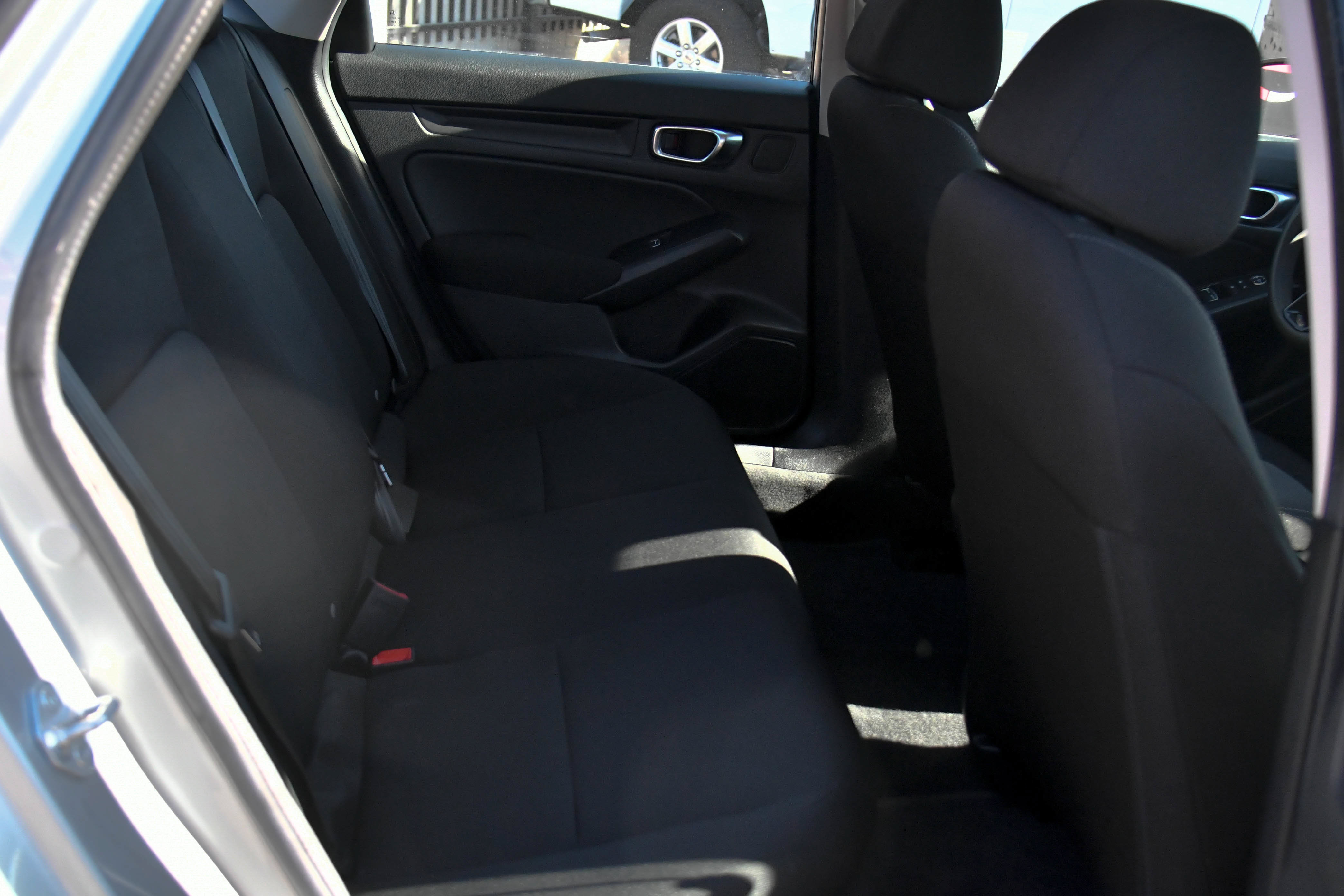 Used 2025 Honda Civic LX image 38