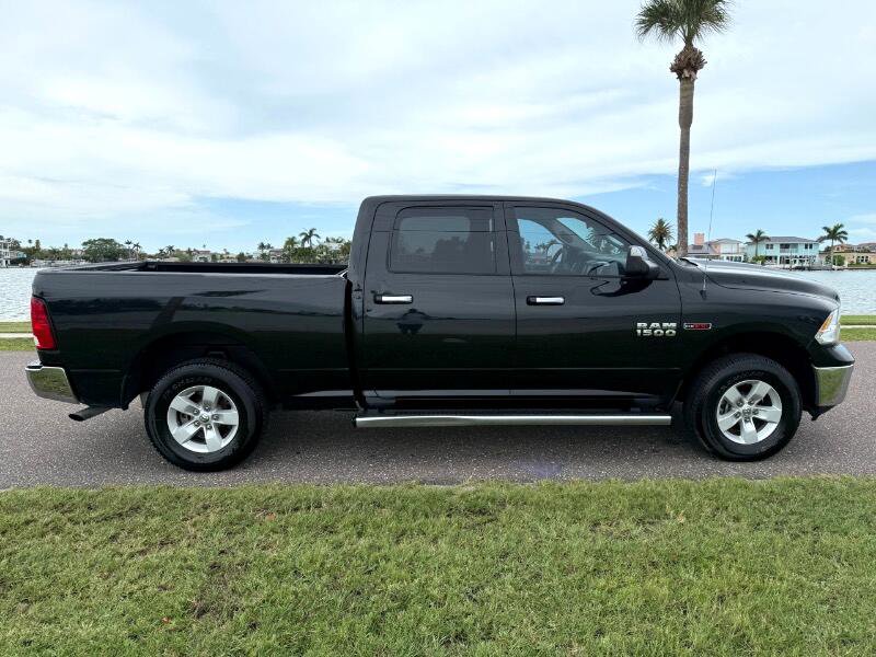Used 2018 RAM 1500 Classic SLT image 14