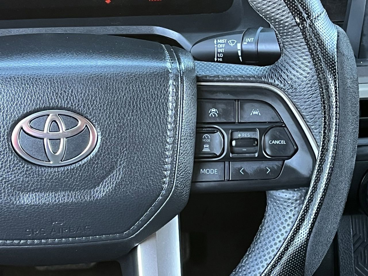 Used 2024 Toyota Tacoma TRD Off-Road AWD/4WD image 14