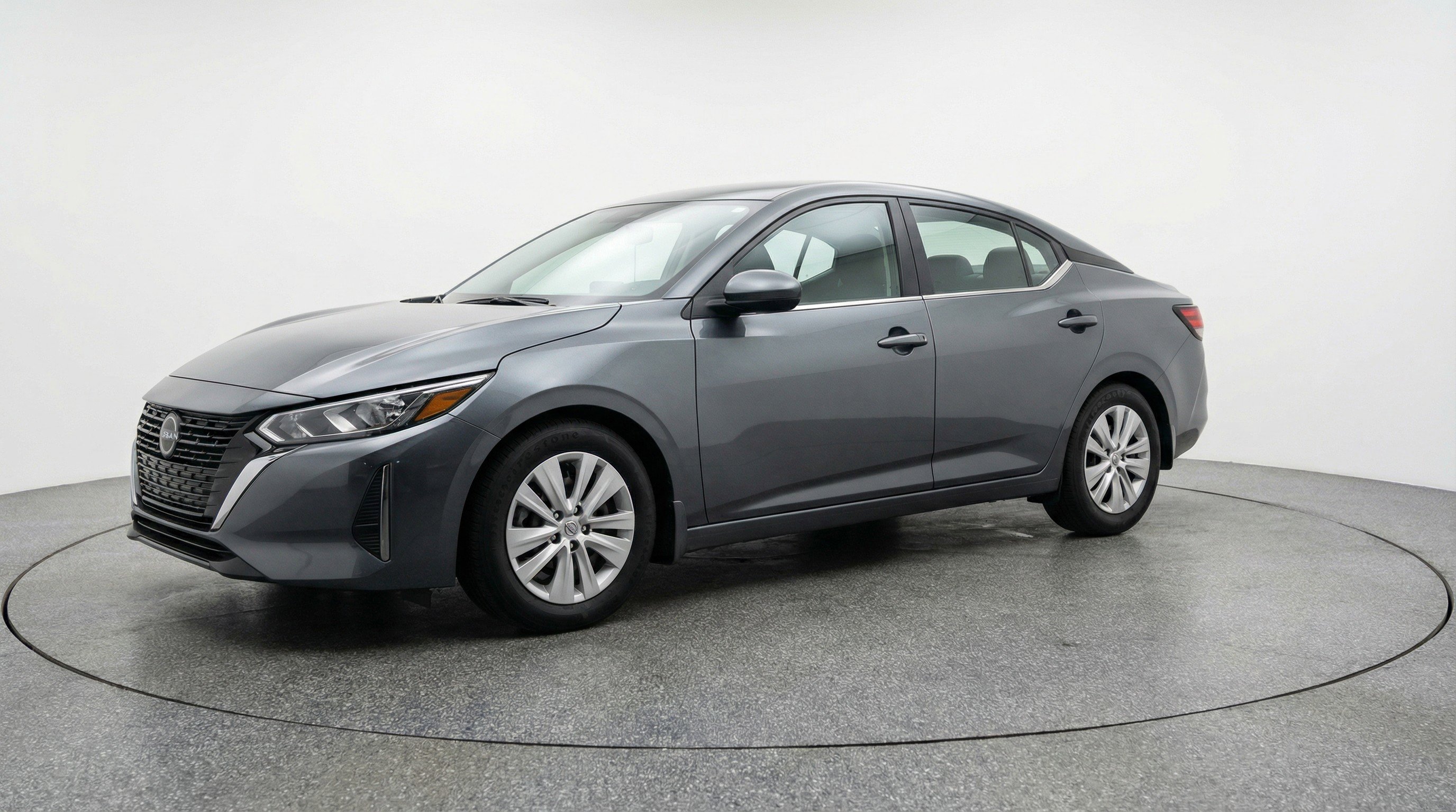 Used 2025 Nissan Sentra S FWD image 3