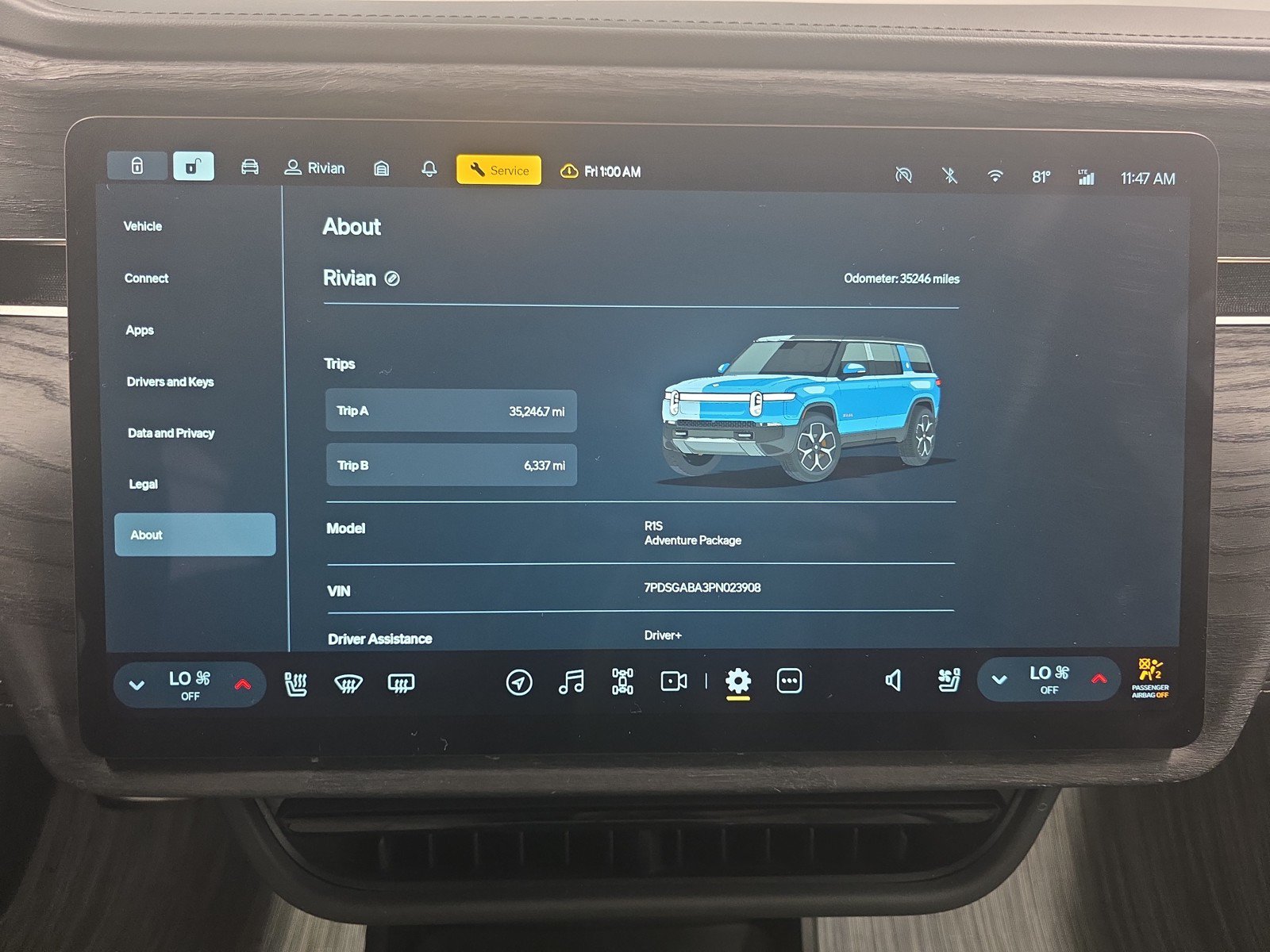 Used 2023 Rivian R1S Adventure AWD/4WD image 29