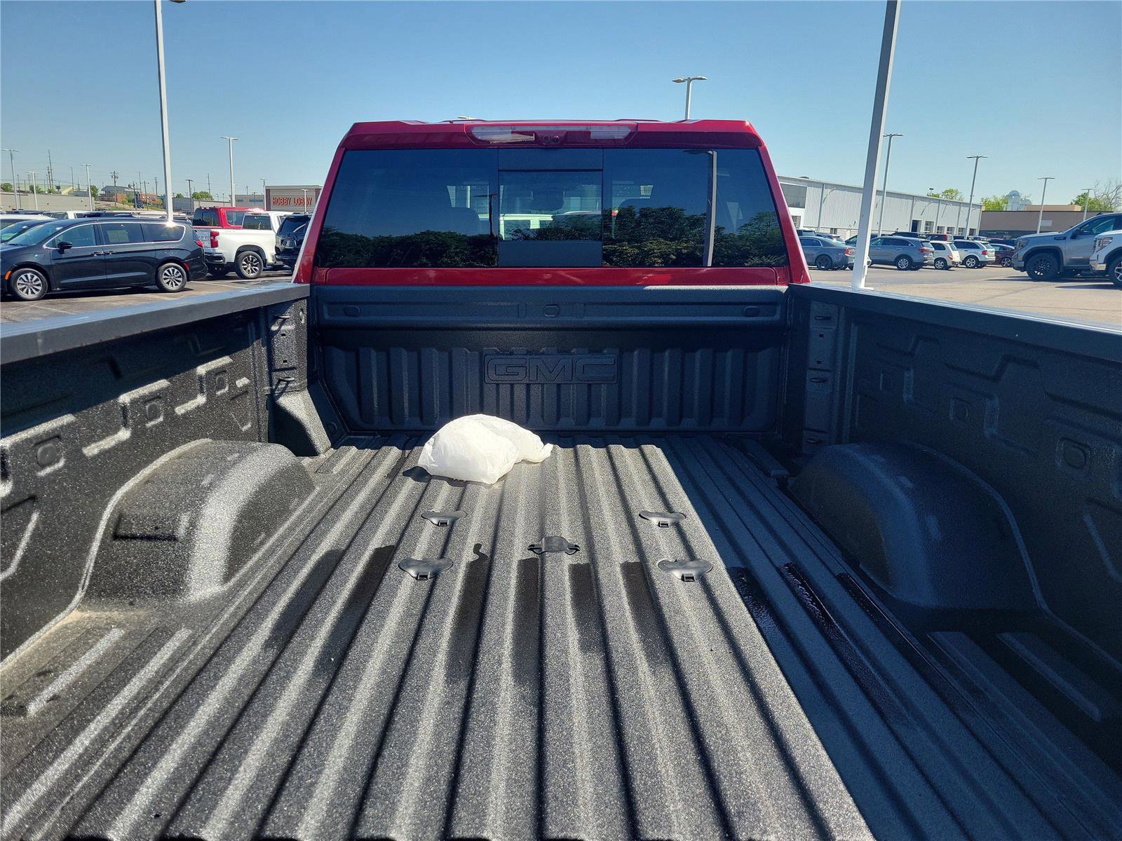 New 2026 GMC Sierra 2500 AT4 w/ AT4 Premium Plus Package AWD/4WD image 9