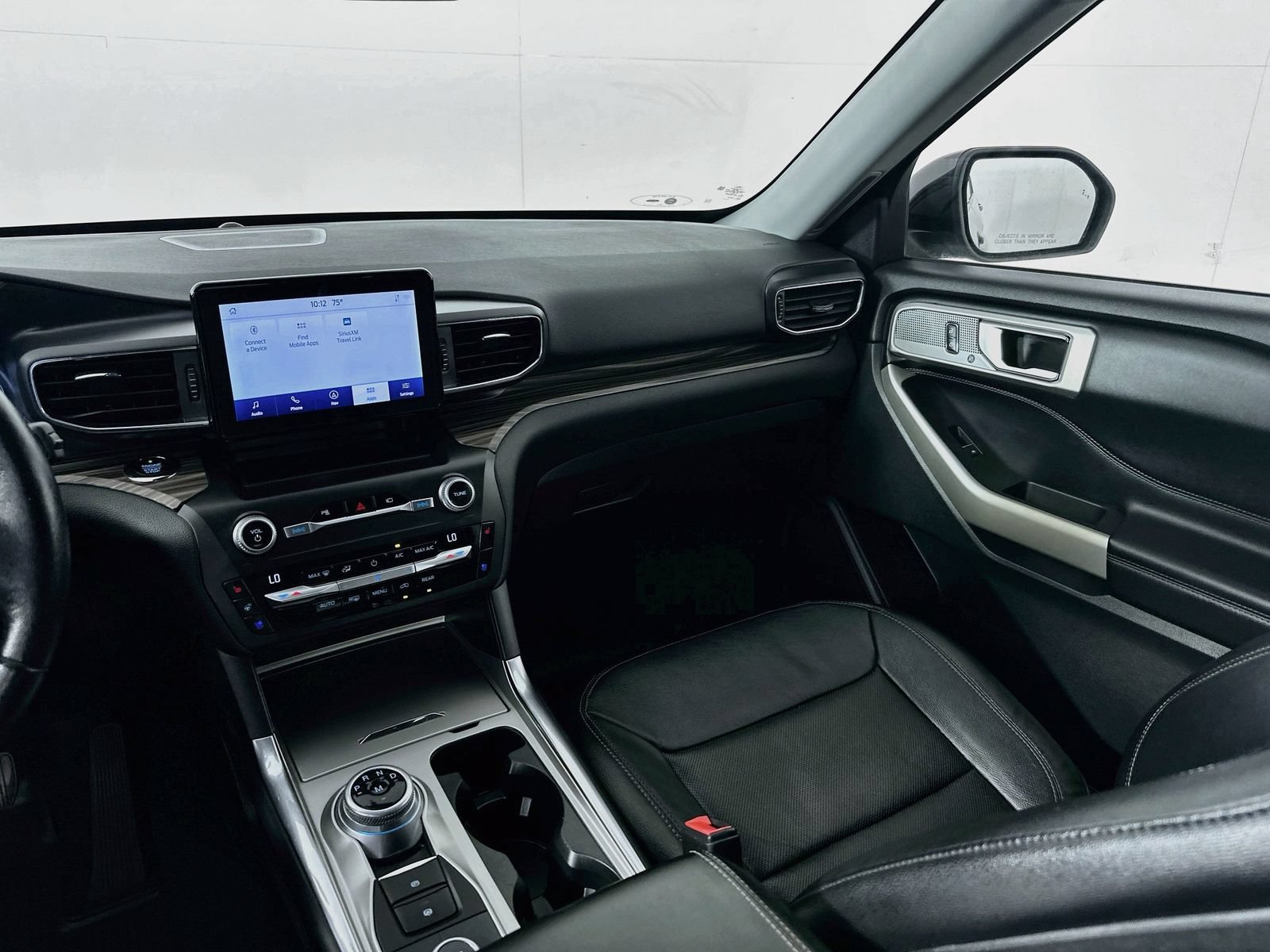 Used 2020 Ford Explorer Limited AWD/4WD image 25