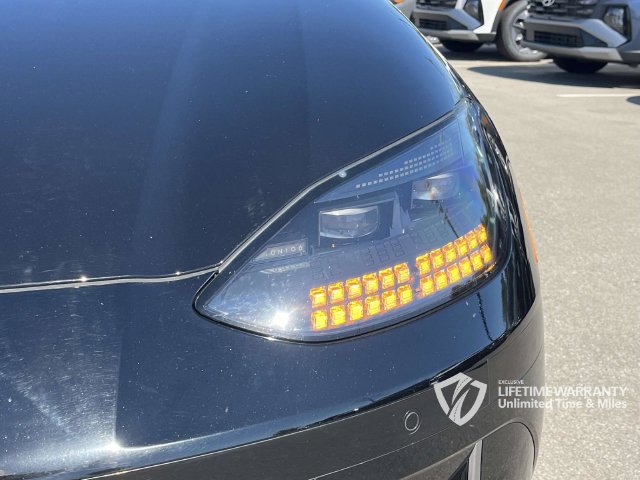 Used 2024 Hyundai Ioniq 6 SE RWD image 10