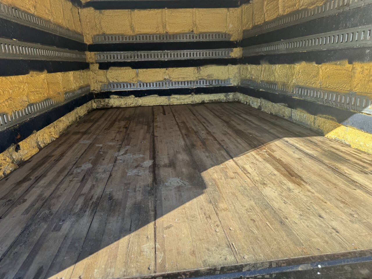 Used 2010 Chevrolet Express 3500 RWD image 29