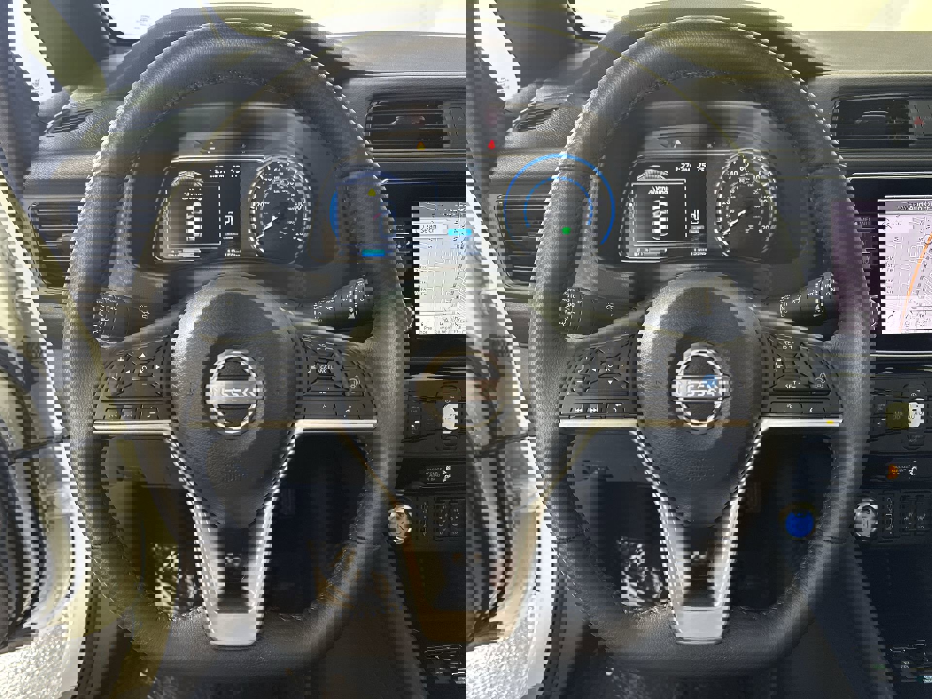 Certified 2023 Nissan Leaf SV Plus image 18