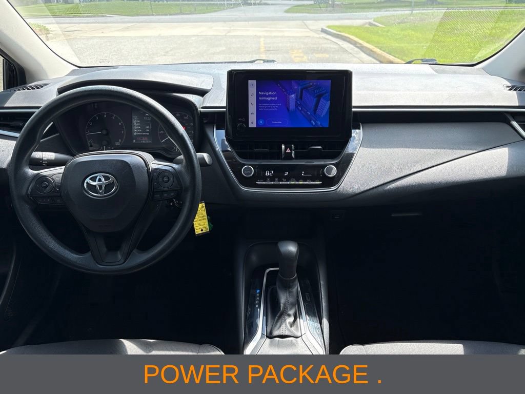 Used 2023 Toyota Corolla LE FWD image 5